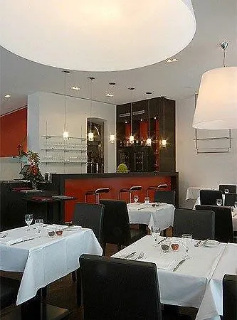 Arthotel Готель