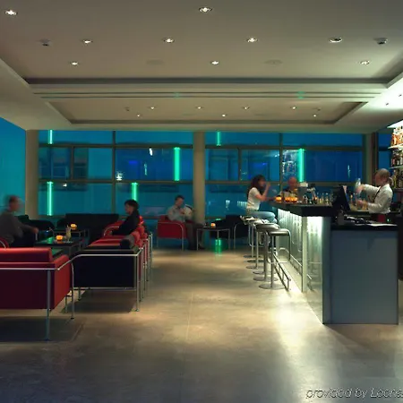 Arthotel Готель 4*